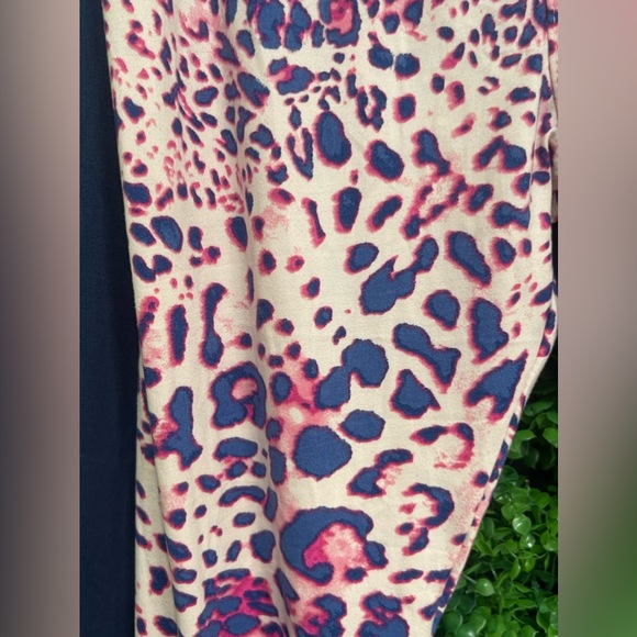 NWT Hot Kiss 2 piece Leggings Set Size Large - Picture 3 of 7